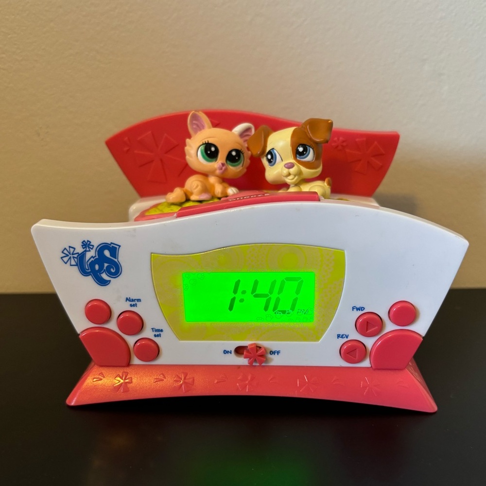 Littlest Pet Shop LPS Pink and White Alarm Clock